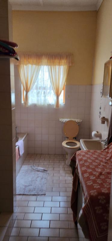2 Bedroom Property for Sale in Albertinia Western Cape